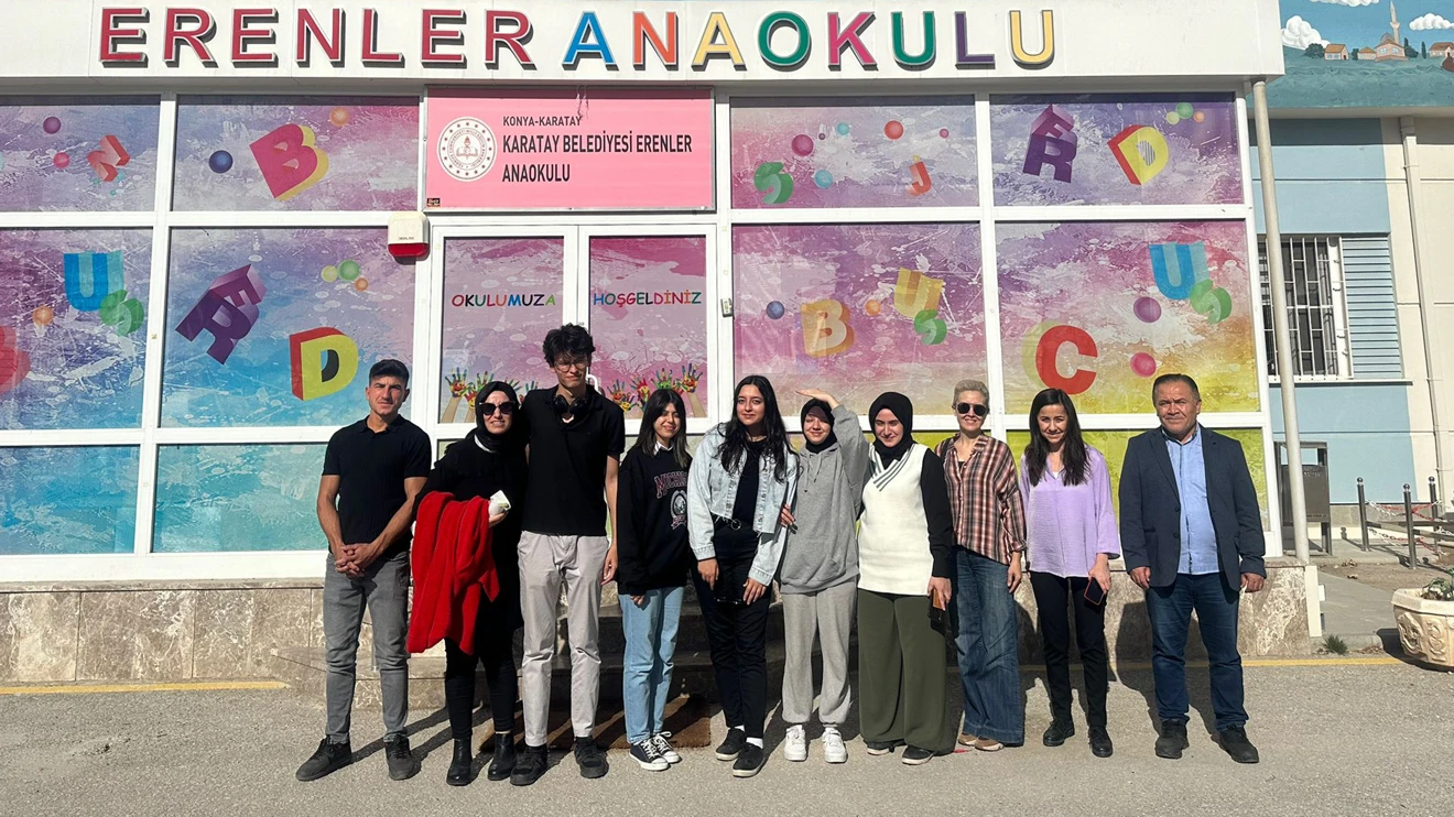 Selçuk Üniversitesi Sağlık Hizmetleri MYO’dan anaokulu öğrencilerine oyuncak ve eğitici materyal bağışı